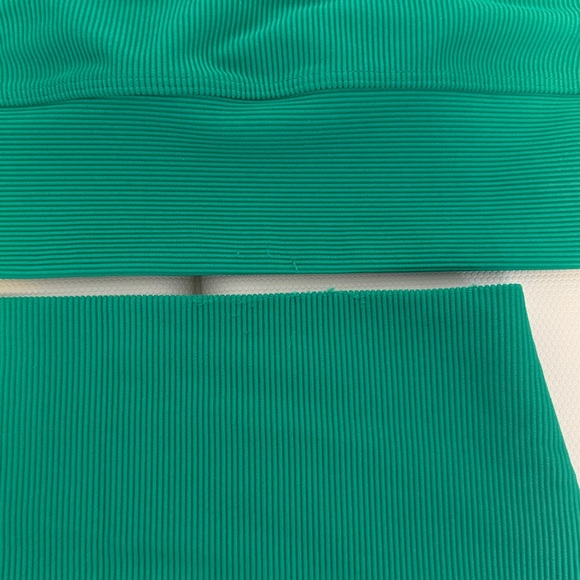 Beach Riot 3-Piece Set (M) - Picture 3 of 3